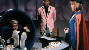 Le fauteuil Eero Aarnio utilisé par Number Six (Patrick McGoohan) dans Le Prisonnier