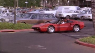The Ferrari 308 GTS of Thomas Magnum (Tom Selleck) in the Magnum S04E15