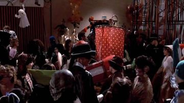 The replica of the disguise shower curtain in the film Karate Kid