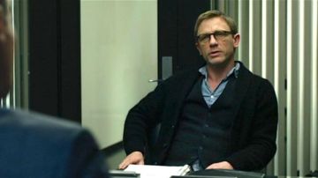 Glasses of view of Mikael Blomkvist (Daniel Craig) in Millennium : The Men who didn't like women