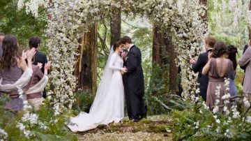 Las bombas de cisne de Manolo Blahnik de Bella Swan (Kristen Stewart) en Crepúsculo, Capítulo 1: Fascinación