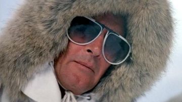 El par de gafas de sol de James Bond (Roger Moore) Willy Bogner en Dangerously Yours