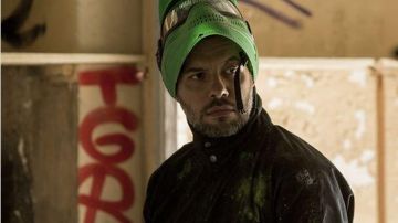 La máscara de paintball de Vincent Leroy (Laurent Lafitte) en Papa ou Maman