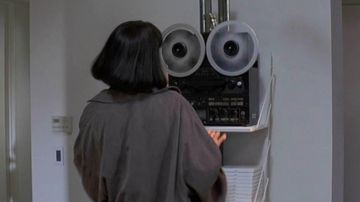 The stereo reel-to-reel from Mia Wallace (Uma Thurman) in Pulp Fiction