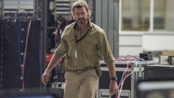 La montre de Hugh Jackman dans Chappie