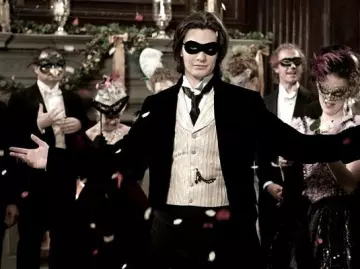 Le masque de Dorian Gray (Ben Barnes) dans Le portrait de Dorian Gray