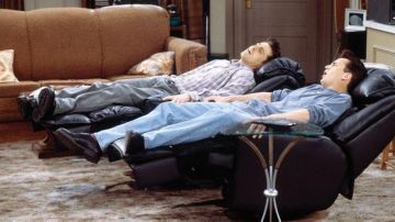Les fauteuils Barcalounger de Joey et Chandler dans Friends
