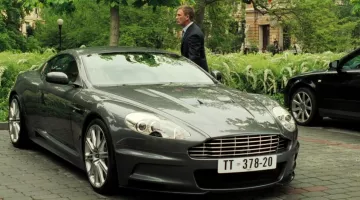 The Aston Martin DBS James Bond (Daniel Craig) in Casino Royale