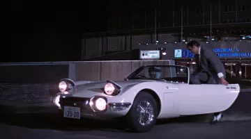 The car Toyota 2000GT of Aki (Akiko Wakabayashi) in You only live twice