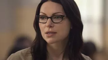 Les lunettes de vue de Alex Vause (Laura Prepon) dans Orange is the new black S01E01