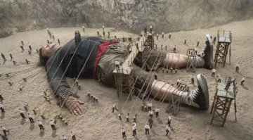Los zapatos Converse de Lemuel Gulliver (Jack Black) en Gulliver's Travels