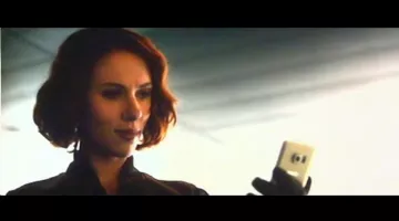 El smartphone de Black Widow en Avengers: The Age of White Astral Ultron