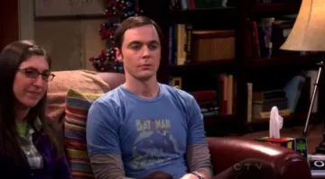 La camiseta "Batman & Robin" de Sheldon Cooper dans The Big Bang Theory