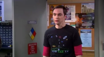 La camiseta "Astrosmash" de Sheldon Cooper dans The Big Bang Theory