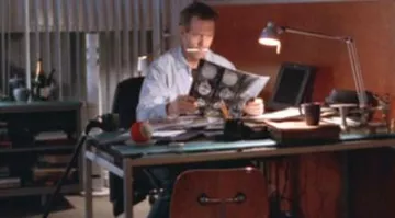 La canne Antique Opera du docteur Gregory House (Hugh Laurie) dans Dr House