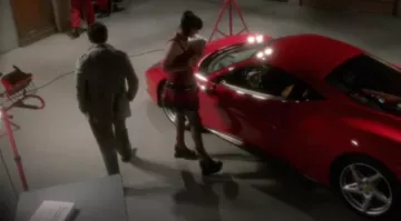 The platform shoes Demonia of Abby (Pauley Perrette) in NCIS (S10E05)