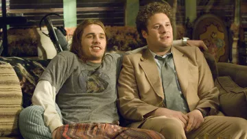 The t-shirt "shark" of Saul Silver (James Franco) in Délire Express (Pineapple Express)