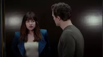 Le haut Ralph Lauren de Dakota Johnson dans Fifty Shades of Grey