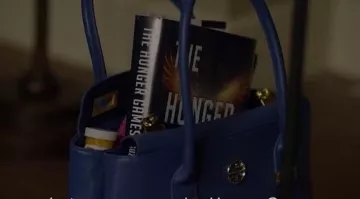 La novela Los juegos del hambre de Elliot en Shrink in Mr.Robot