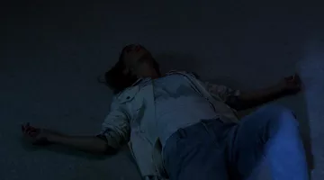 Le débardeur tie&dye de Malia dans Teen Wolf