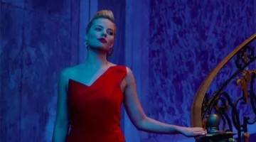 Evening dress red Jess Barrett in Focus