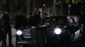 La Facel Vega en Yves Saint-Laurent