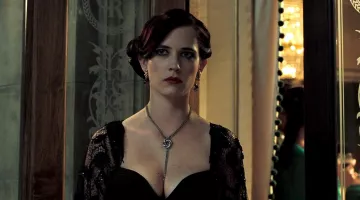 Earrings Sophie Harley of Eva Green in Casino Royale