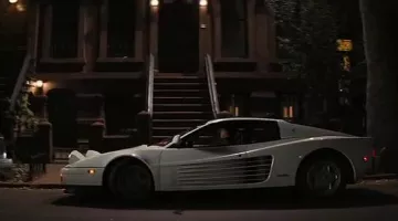 El Ferrari Testarossa blanco de Jordan Blefort (Leonardo DiCaprio) en El lobo de Wall Street
