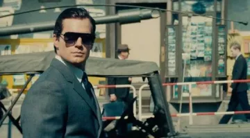 Gafas de sol Thierry Lasry de Napoleón Solo (Henry Cavill) en The Man from U.N.C.L.E.