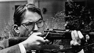 Las gafas de Atticus Finch (Gregory Peck) en Silencio y sombras