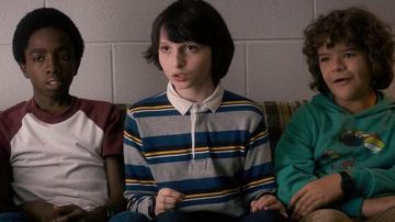 Polo vintage Mike Wheeler (Finn Wolfhard) in Stranger Things S01E01