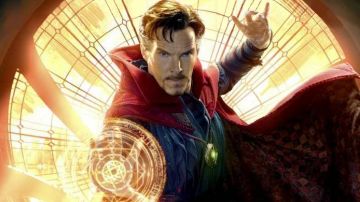 The amulet of Doctor Strange (Benedict Cumberbatch)