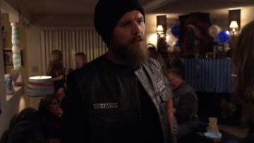 The beanie Opie / Harry Winston (Ryan Hurst) in Sons of Anarchy S01E12