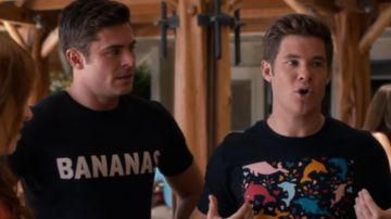 Tee-shirt "bananas" porté par Zac Efron dans Hors Contrôle