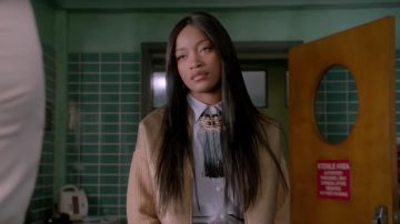 El collar de Zayday Williams (Keke Palmer) en Scream Queens