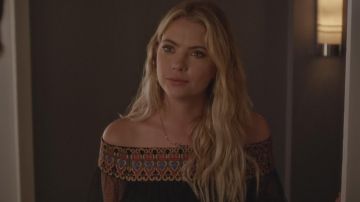 The dress Alice + Olivia Hanna Marin (Ashley Benson) on Pretty Little Liars