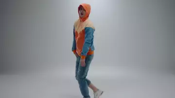 La chaqueta Nike de Vald en el clip Out of Tune