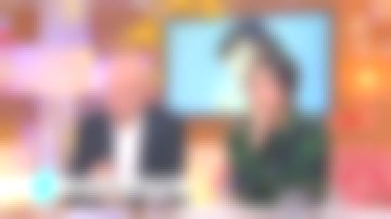 The printed shirt foliage of Emilie Tran Nguyen in C l'hebdo