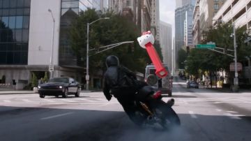 The Pez dispenser Hello Kitty giant in Ant-Man and the Wasp