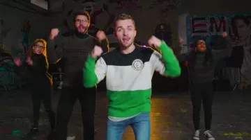 Le pull de Squeezie dans sa vidéo Le Top 10 des jeux video 2017 de Cyprien