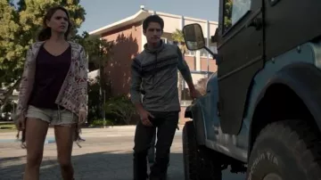 Sun & Shadow Blanket Cardigan worn by Malia Tate (Shelley Hennig) as seen in Teen Wolf S06E05