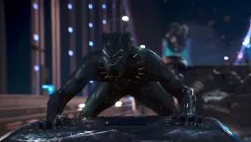 Slash Claw worn by Black Panther / T'Challa (Chadwick Boseman) as seen in Black Panther