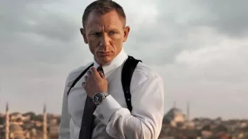 Istanbul Cufflinks worn by James Bond (Daniel Craig) as seen in Skyfall