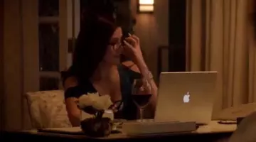 La robe à lanières de Molly Bloom (Jessica Chastain) dans Le grand jeu (Molly's Game)