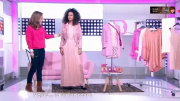 Le perfecto rose en suédine conseillé par Sophie Brafman dans C'est au programme du 09/02/2018