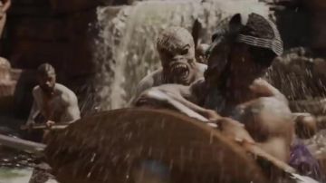 The mask of ceremony You Challa / black Panther (Chadwick Boseman) in a Black Panther