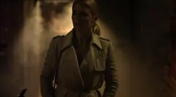 La gabardina de Diane (Virginie Efira) en Un Homme à la hauteur