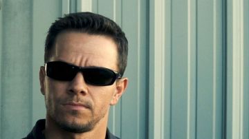 Ray-Ban Sunglasses worn by Bob Lee Swagger (Mark Wahlberg) as seen in Shooter