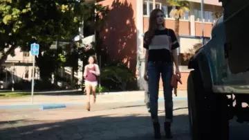 Le t-shirt Topshop de Lydia Martin (Holland Roden) dans Teen Wolf S06E05