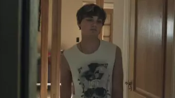 The white tank top Muse "Washed Out Skull" Danny McCauley (Dean-Charles Chapman) in The Passenger